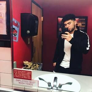 Meet your Posher, Nick